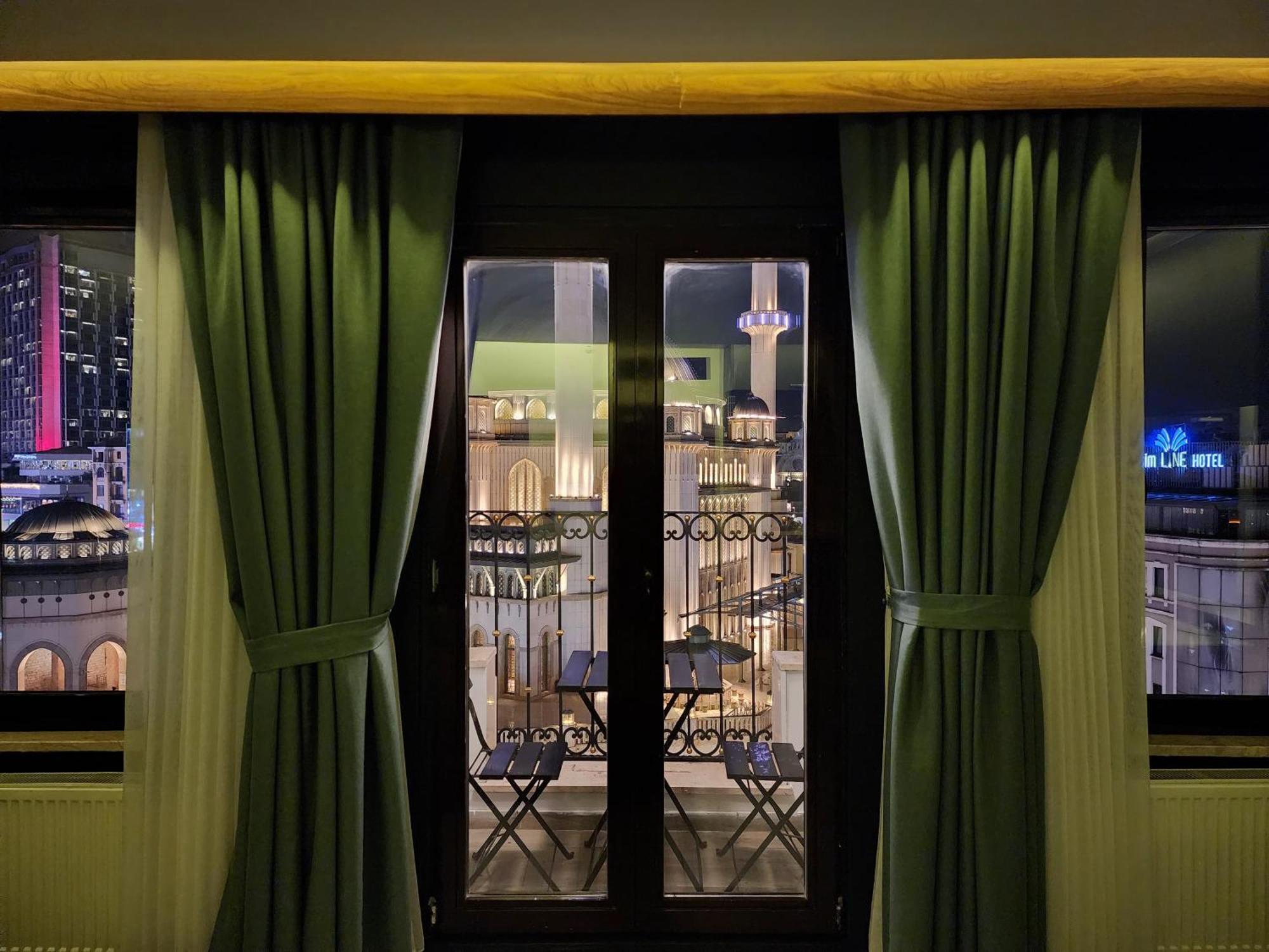 Taksim Landhouse Hotel Истанбул Екстериор снимка