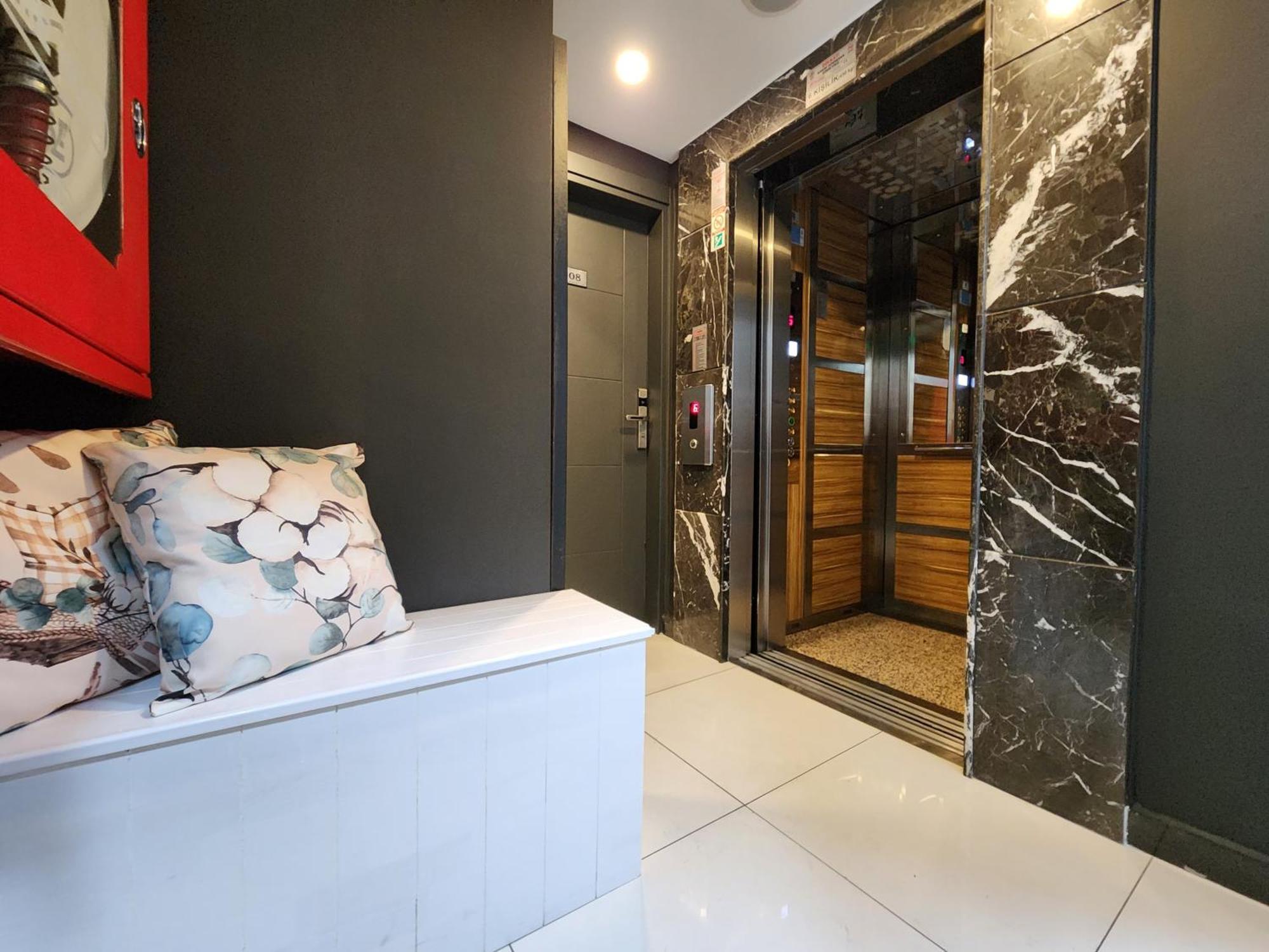 Taksim Landhouse Hotel Истанбул Екстериор снимка