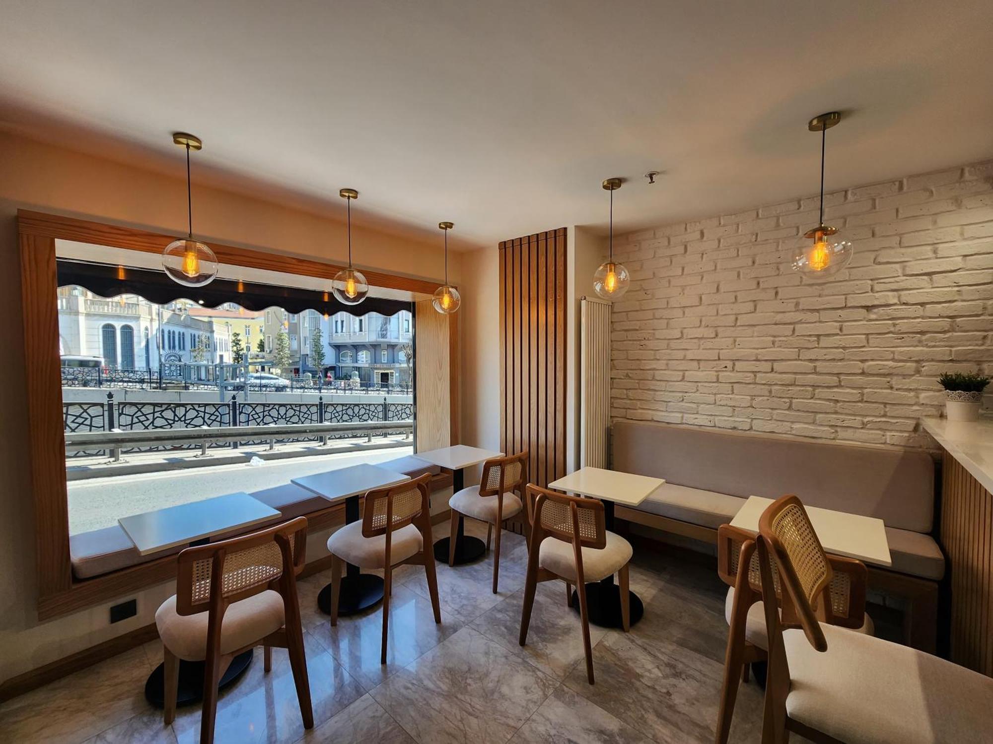 Taksim Landhouse Hotel Истанбул Екстериор снимка