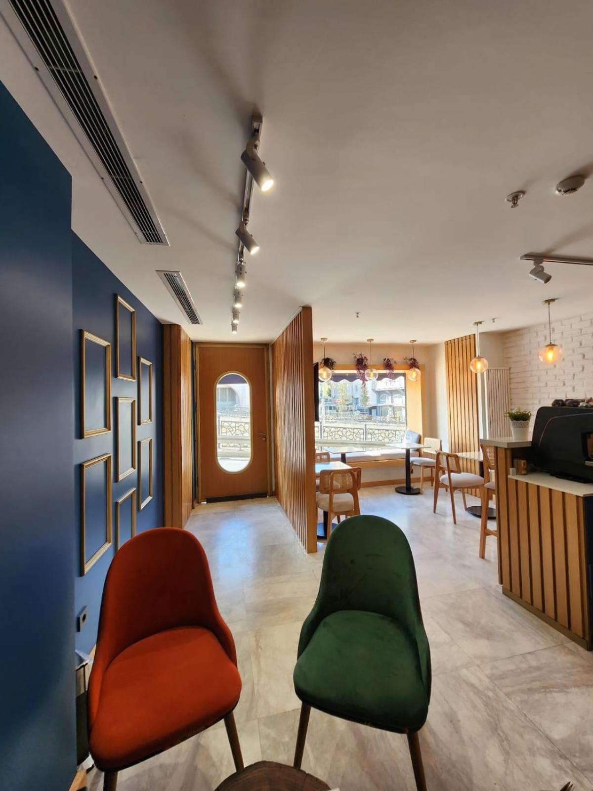 Taksim Landhouse Hotel Истанбул Екстериор снимка